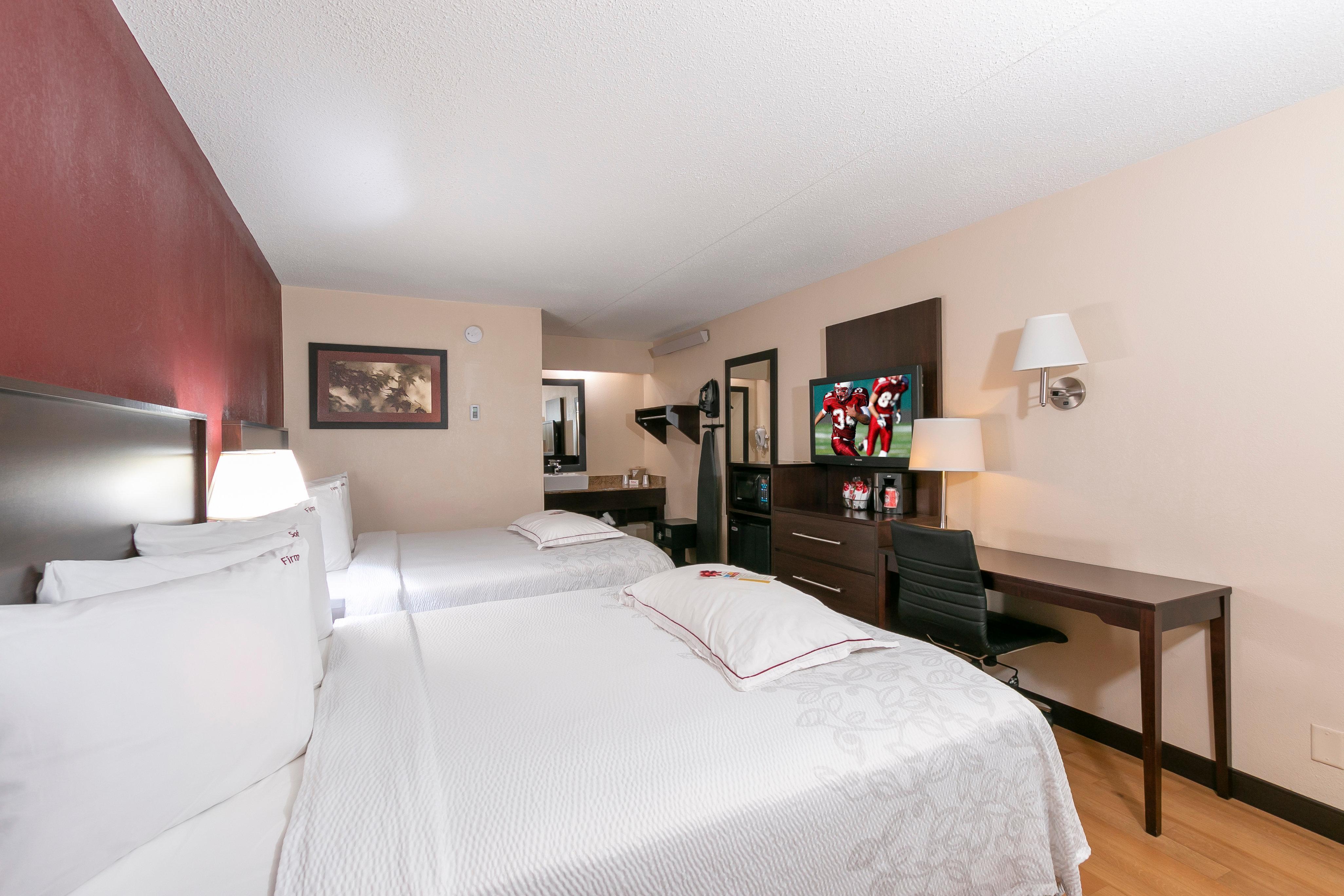 Red Roof Inn Plus+ West Спрингфийлд Екстериор снимка