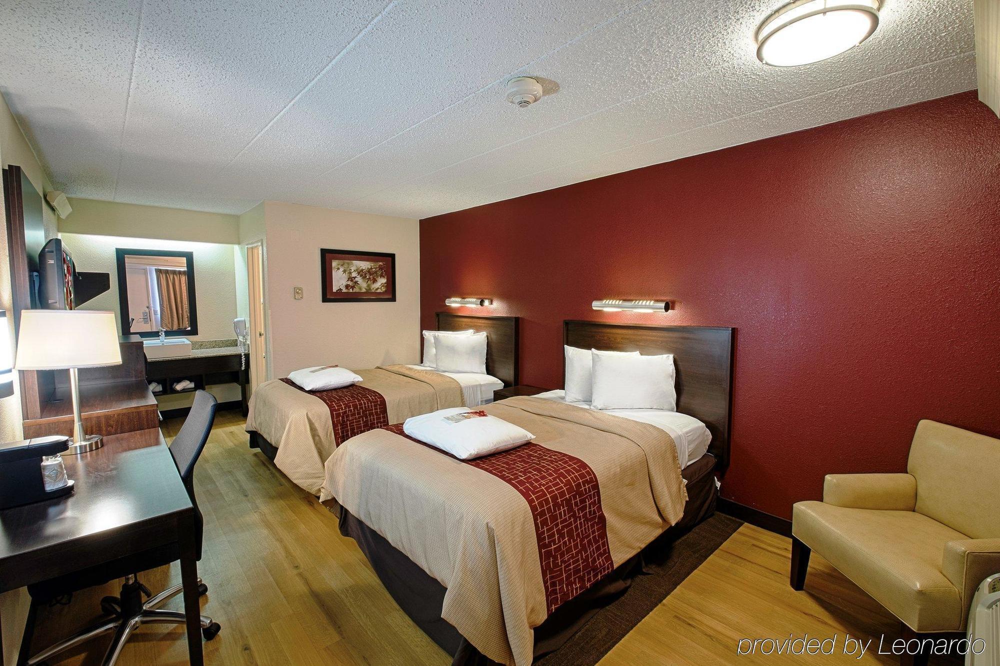 Red Roof Inn Plus+ West Спрингфийлд Екстериор снимка