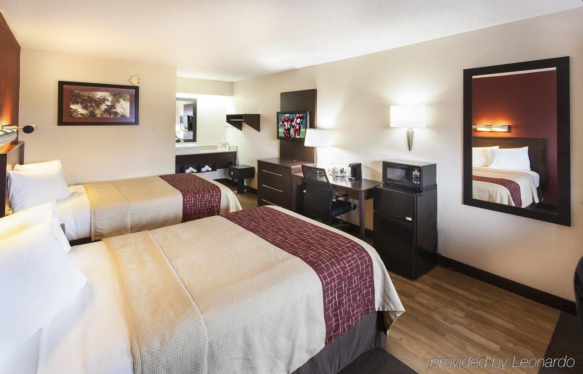 Red Roof Inn Plus+ West Спрингфийлд Екстериор снимка
